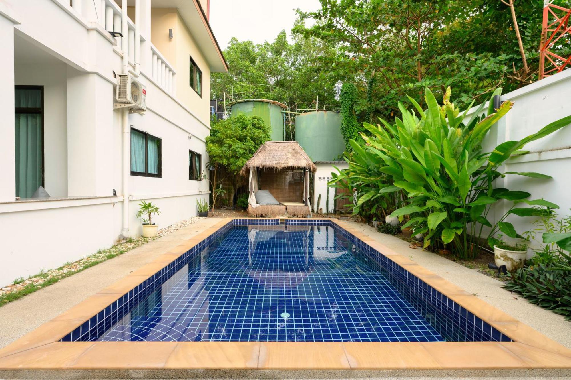 Beachfront Pool 別墅 *