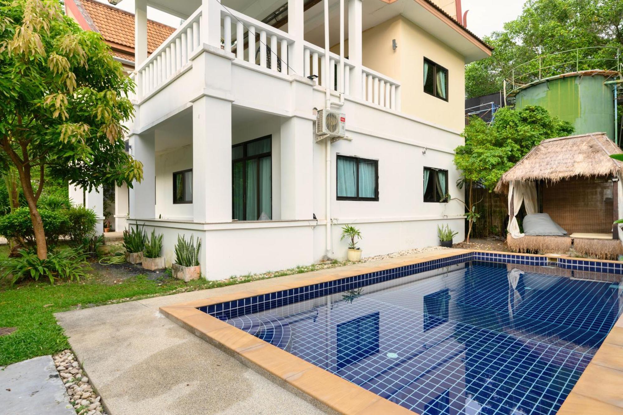 Beachfront Pool 別墅 *
